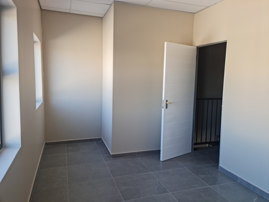 To Let commercial Property for Rent in Firgrove Western Cape